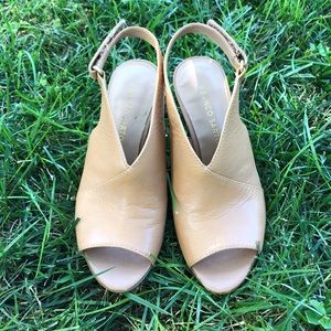 Franco Sarto tan heels. Size 7.5. tts